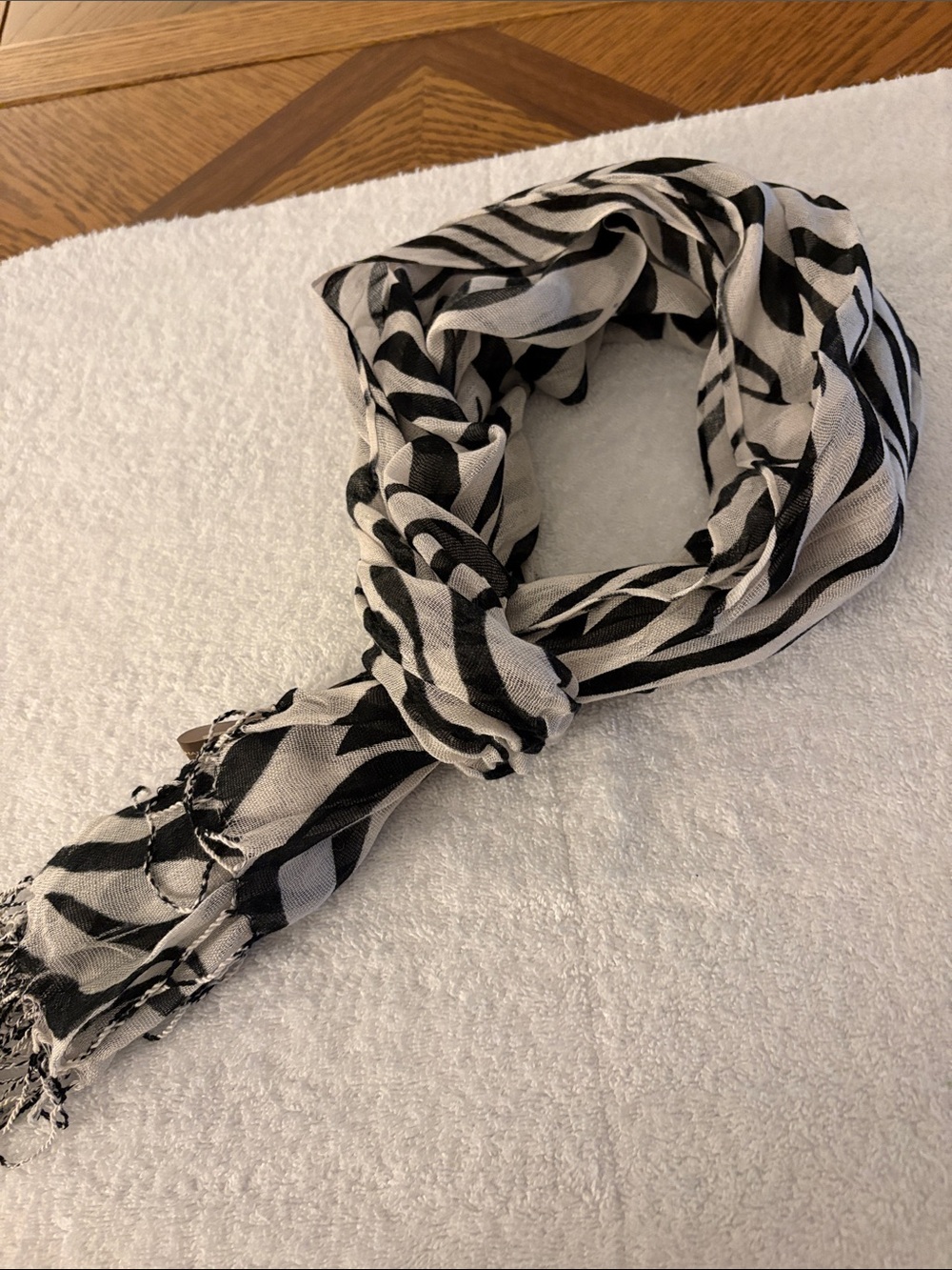 Fashion Nova Black and White Striped Lightweight Scarf